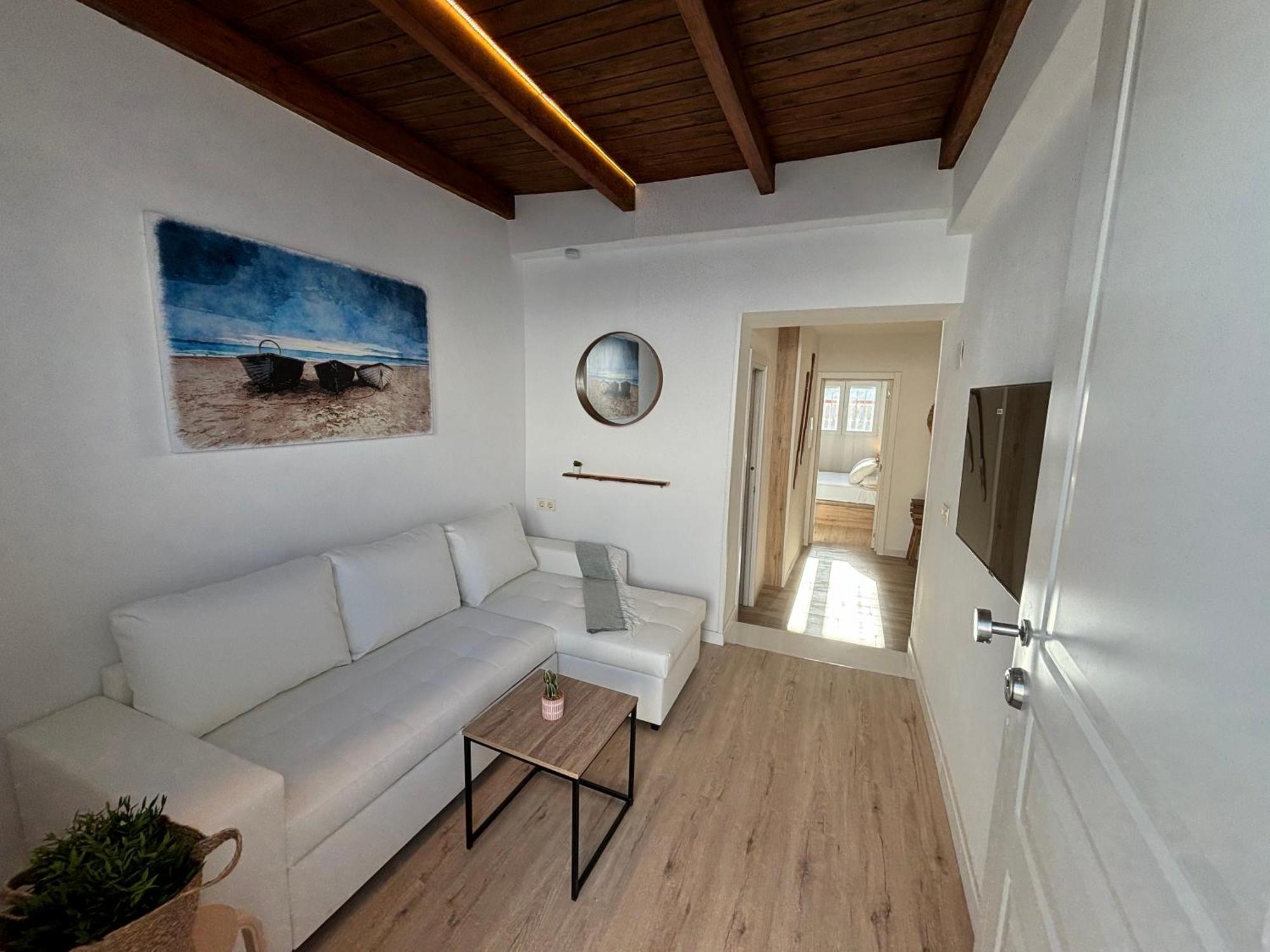 Pueblo Marino, Oasis Junto Al Mar De La Arana, By Sol Maestranza Apartment Malaga Bagian luar foto